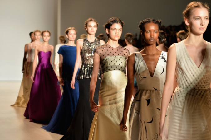 chat doc_trong quan ao